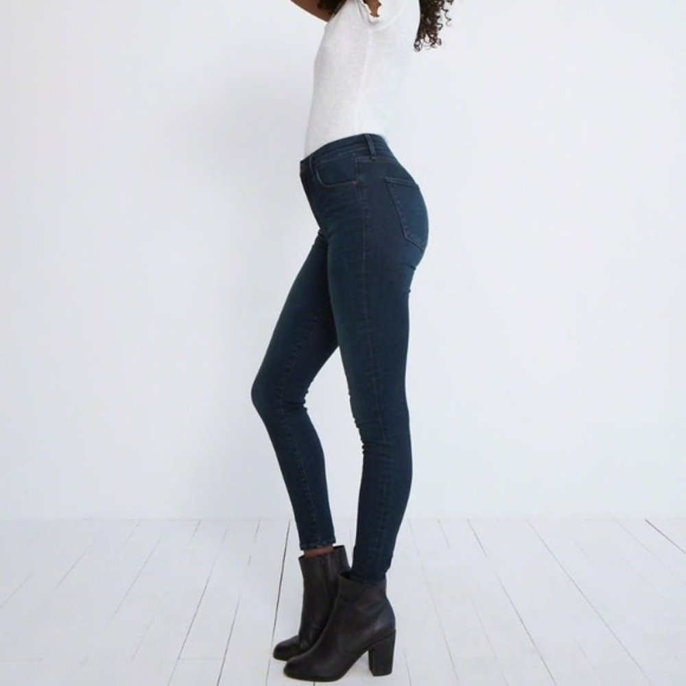 Abercrombie & Fitch Ultra High Rise Super Skinny Jeans - Rinse